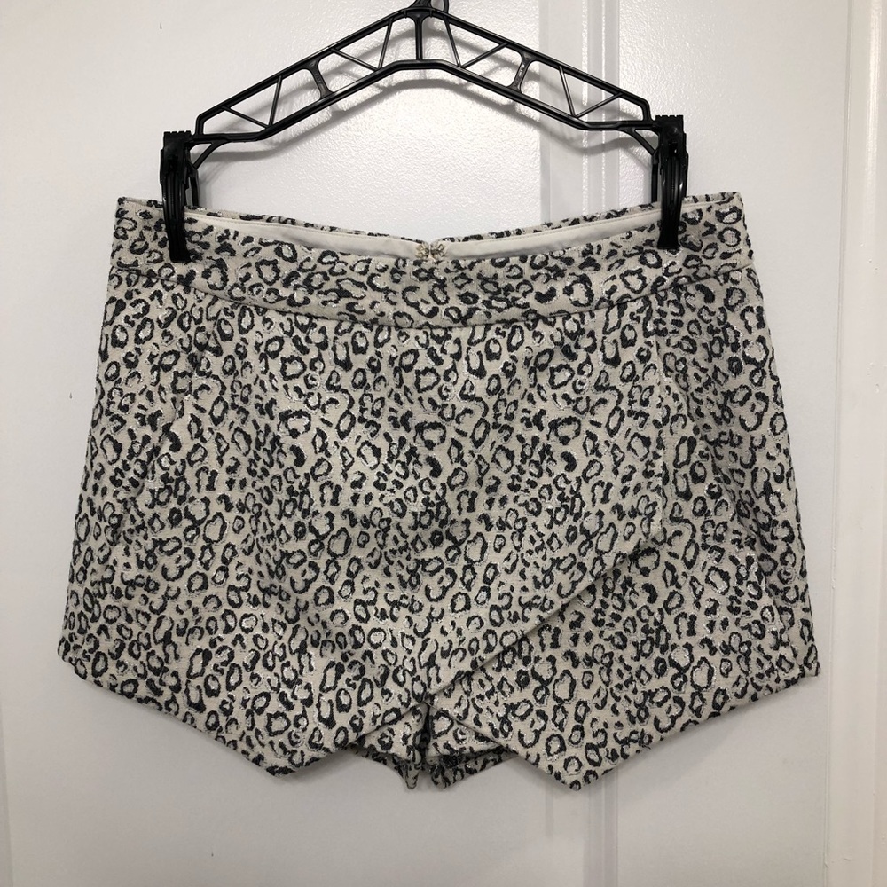 Express leopard envelope skort